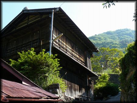 赤沢宿にある旅籠の雰囲気が感じられる喜久屋の全景画像