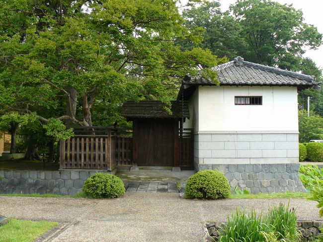 ���c�Ə��@