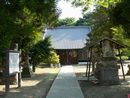 佐久神社参道と石造狛犬と案内板