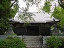 大宮神社境内高台を押える石垣と石段と石燈籠