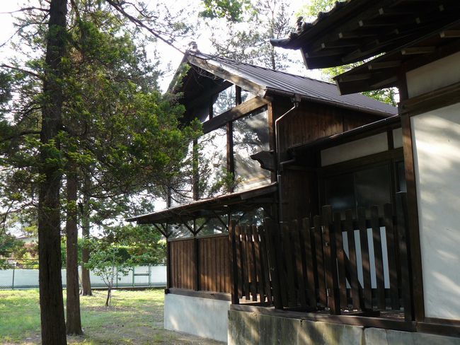 �_���_��