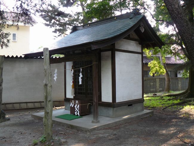 �_���_��