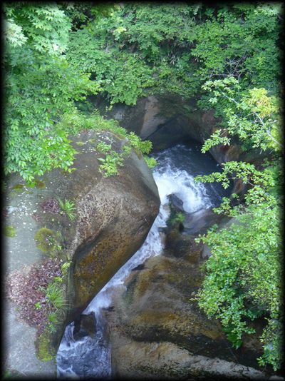 獅子滝の上部から撮影した画像