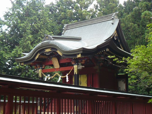 スピリチュアルな雰囲気が感じられる冨士御室浅間神社の本殿