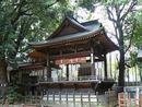 菅田天神社の境内に設けられた例祭で神楽が奉納される神楽殿