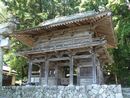 武田八幡宮のカッコいい随身門（神社山門）を撮った画像