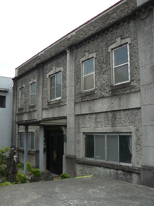 �������@