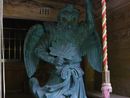 那賀都神社神門内部に安置されている立派な天狗像